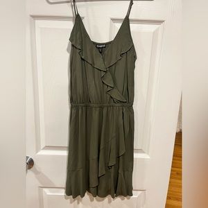 Express green ruffle dress size medium